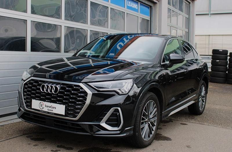 Gebraucht Audi Q3 Sportback S-Line 150 PS (110 kW) 2022 Schwarz SUV