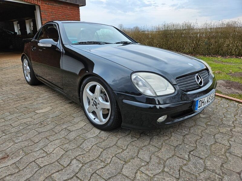 Schwarz Gebraucht 2003 Mercedes SLK200 Edition Cabrio | 4.499 € (Guter Preis) - Bild 1/4