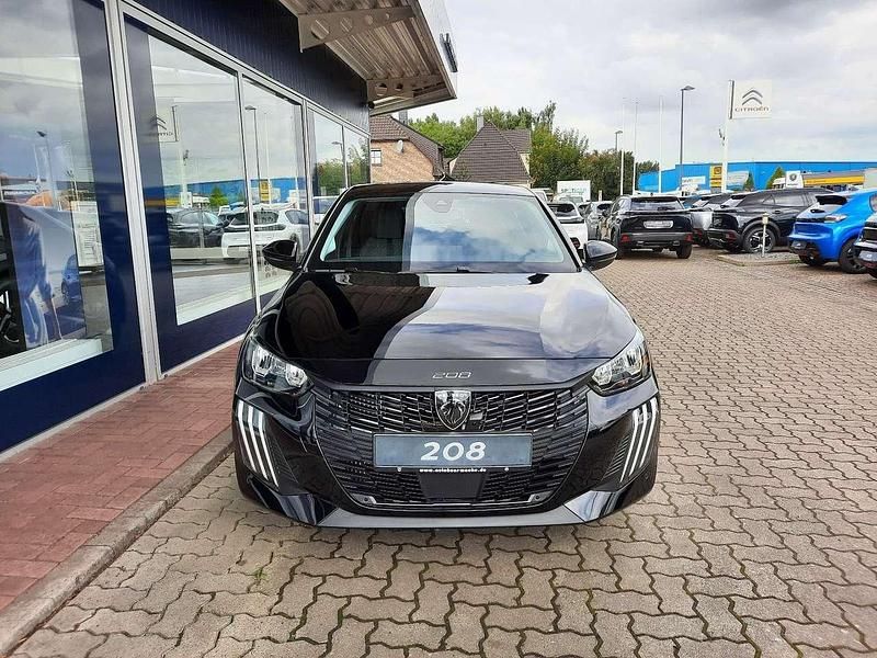 Schwarz Neu 2025 Peugeot 208 Allure Kleinwagen | 25.690 € (Teuer) - Bild 1/4
