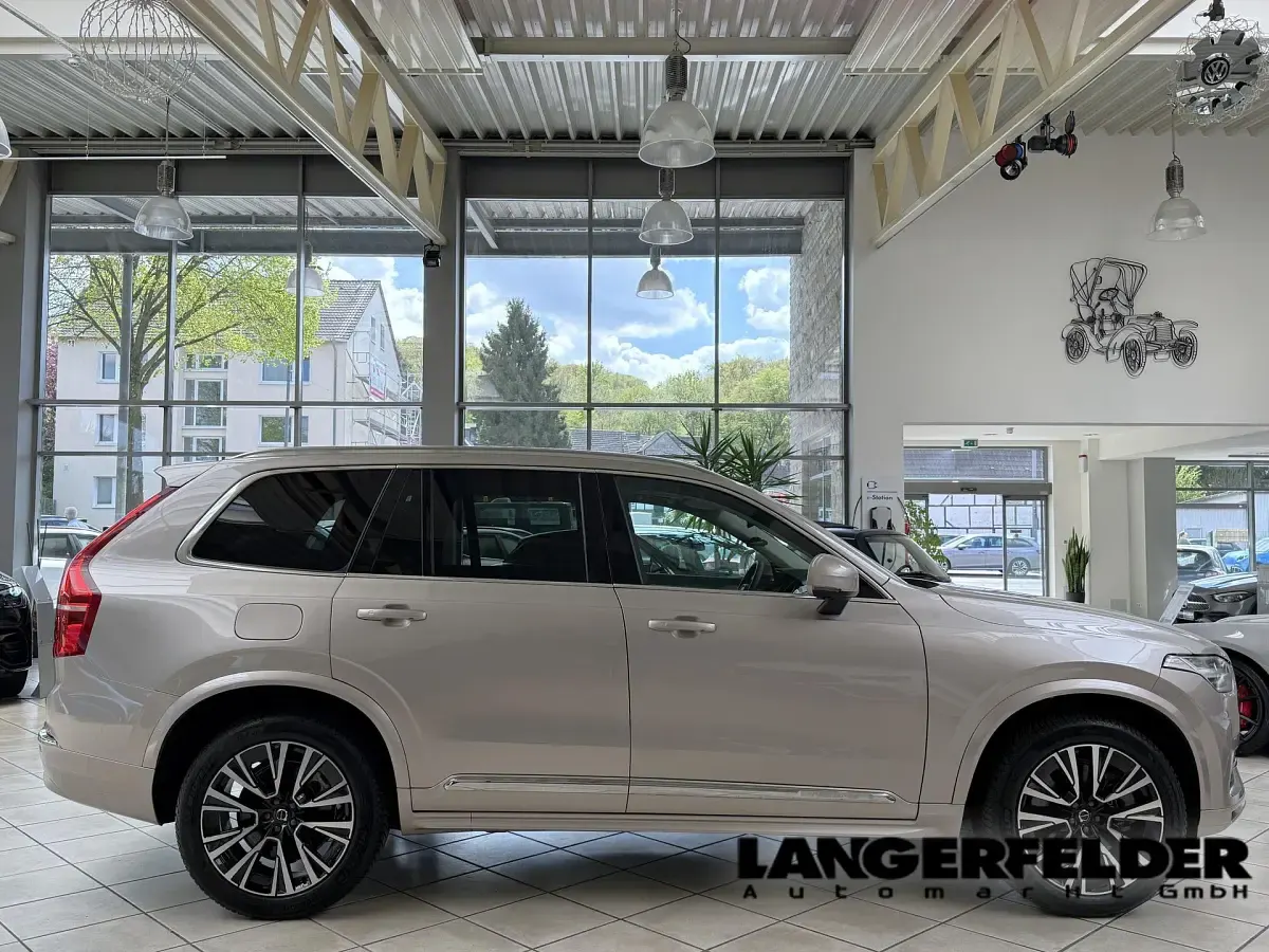 Gebraucht Volvo XC90 Plus 455 PS (334 kW) 2024 Bright dusk / metallic SUV