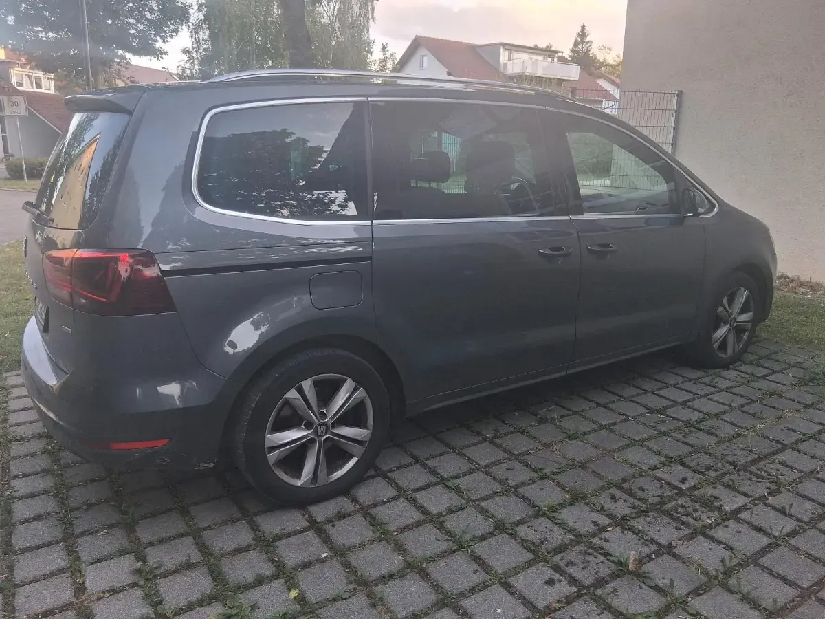 Gebraucht Seat Alhambra 150 PS (110 kW) 2016 Grau Van / Kleinbus