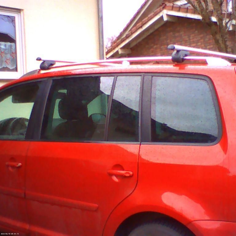 Gebraucht VW Touran Basis 116 PS (85 kW) 2003 Rot Van / Kleinbus