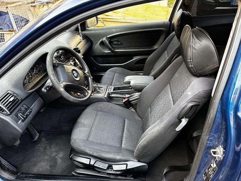 Gebraucht BMW 316 Compact 116 PS (85 kW) 2003 Blau Kleinwagen