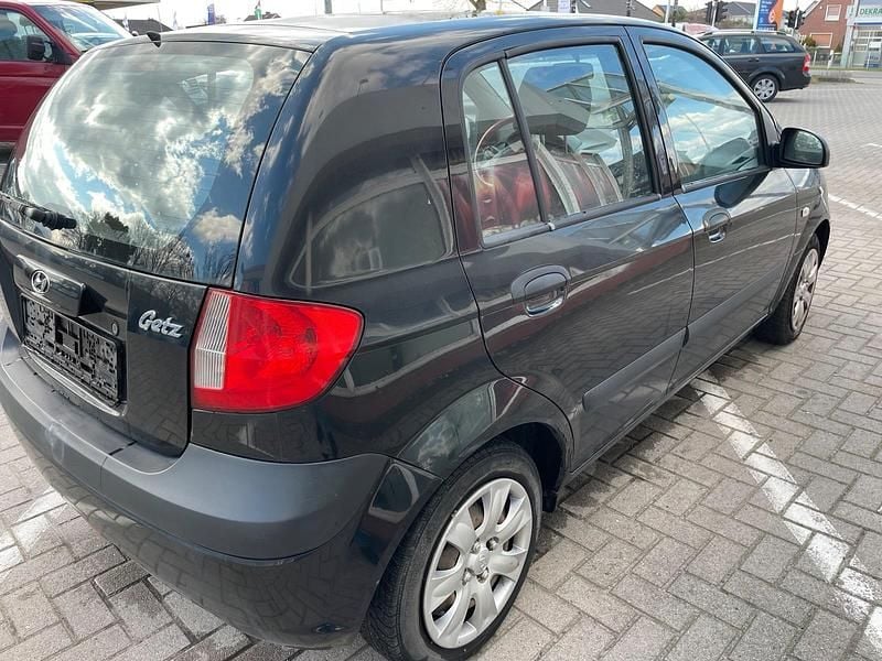 Gebraucht Hyundai Getz 66 PS (48 kW) 2009 Schwarz Kleinwagen