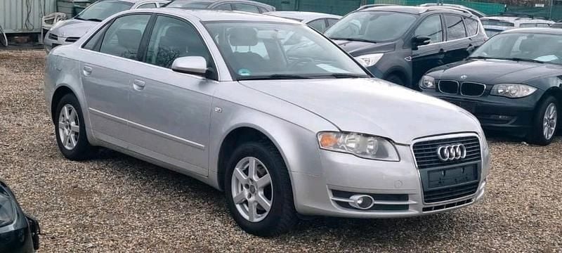 Usata Audi A4 131 CV (96 kW) 2005 Argento Berlina