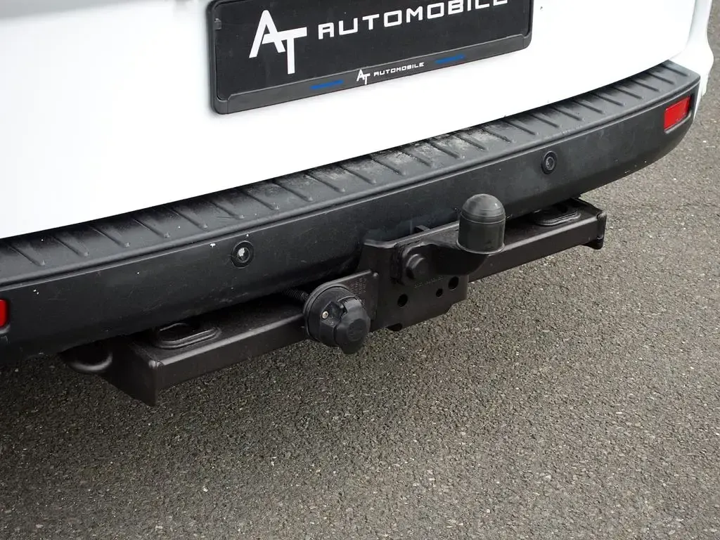 Gebraucht Ford Transit Custom Trend 131 PS (96 kW) 2019 Weiß Kombi