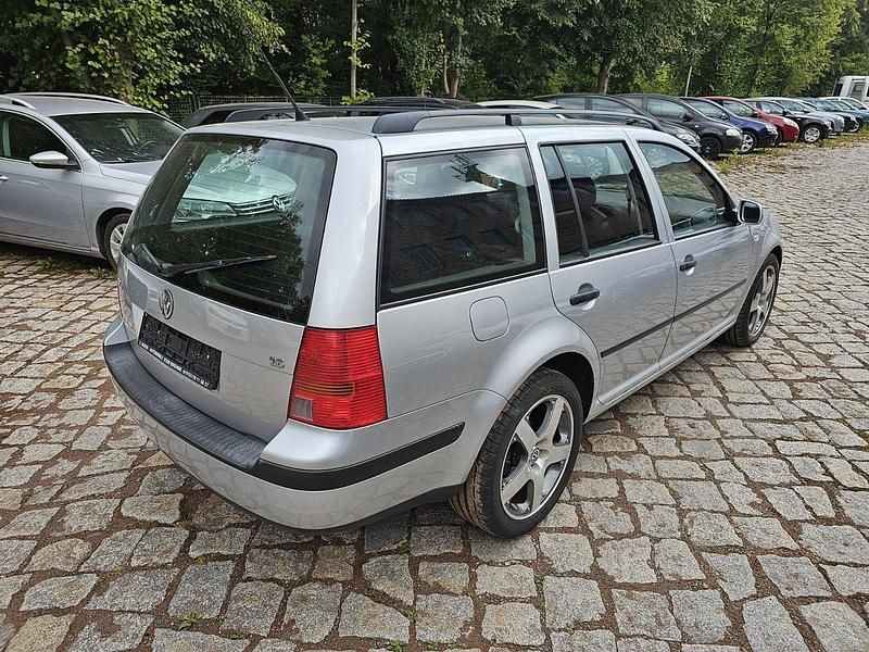 Gebraucht VW Golf IV Comfortline 104 PS (76 kW) 2002 Silber Kombi