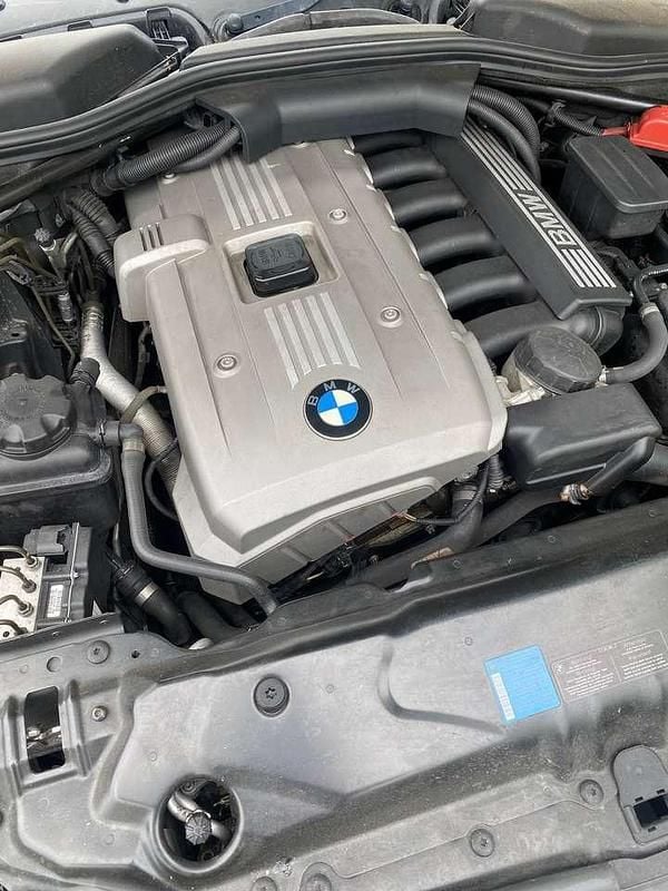 Gebraucht BMW 523 177 PS (130 kW) 2005 Grün Limousine