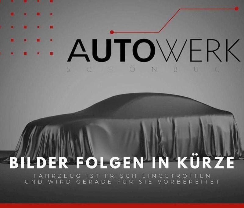 Grau Gebraucht 2018 Mercedes GLC300 Luxury SUV | 25.990 € (Superpreis) - Bild 1/1