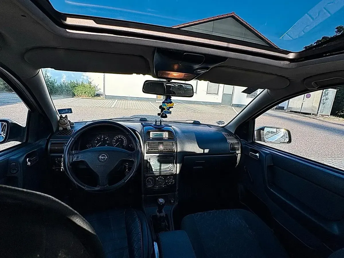 Gebraucht Opel Astra 75 PS (55 kW) 2002 Grau Coupé