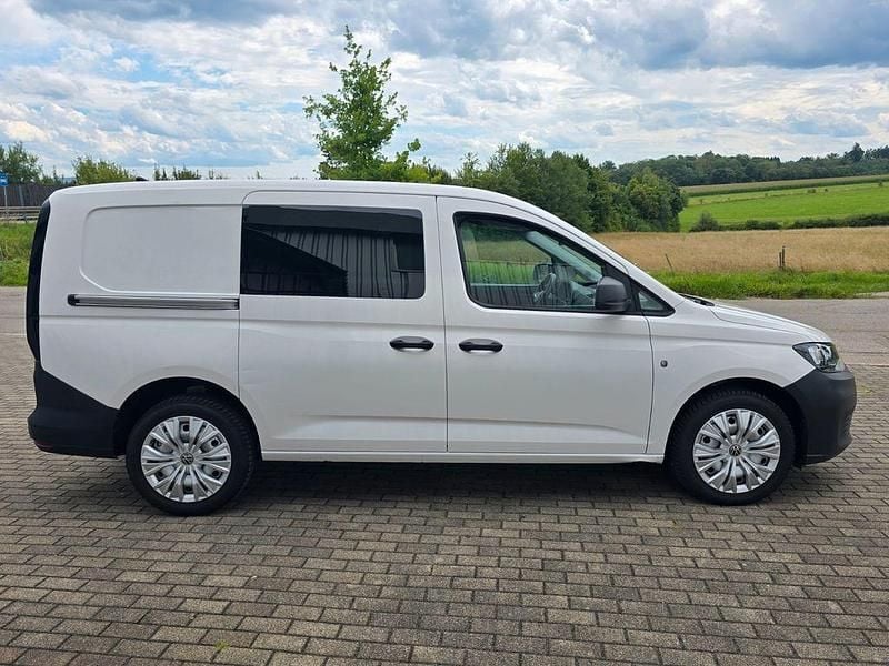 Gebraucht VW Caddy Maxi 122 PS (89 kW) 2021 Weiß Van / Kleinbus
