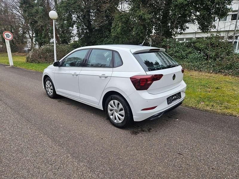 Gebraucht VW Polo Life 80 PS (58 kW) 2024 Pure white Kleinwagen