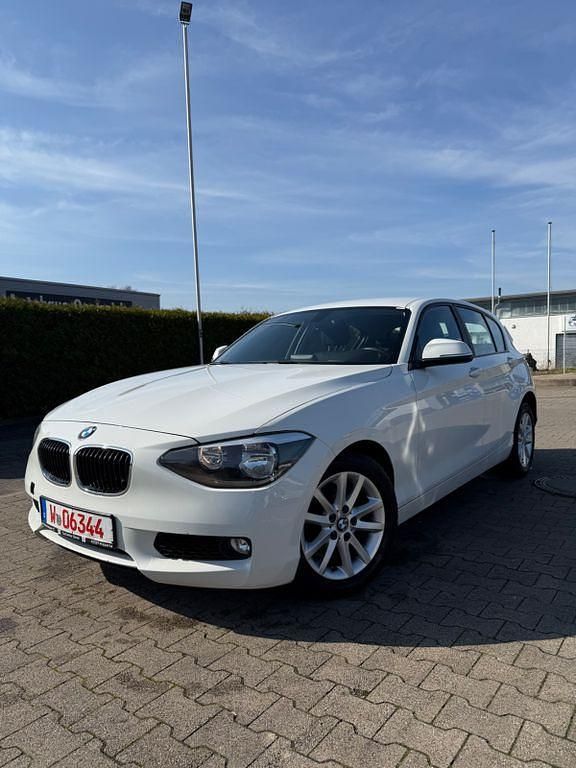 Gebraucht BMW 116 136 PS (100 kW) 2013 Weiß Kleinwagen