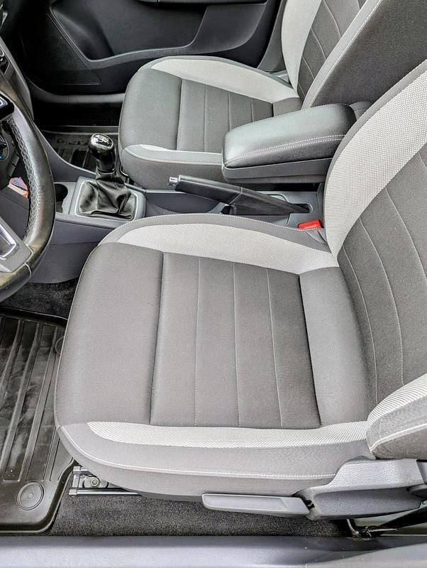 Gebraucht Skoda Rapid Ambition 110 PS (80 kW) 2018 Schwarz Kleinwagen