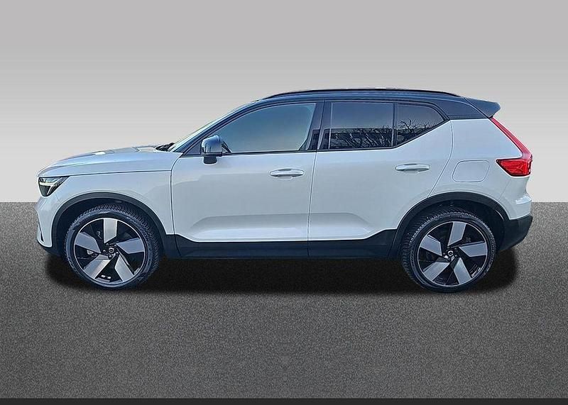 Gebraucht Volvo XC40 Plus 169 kW (231 PS) 2023 Weiß SUV