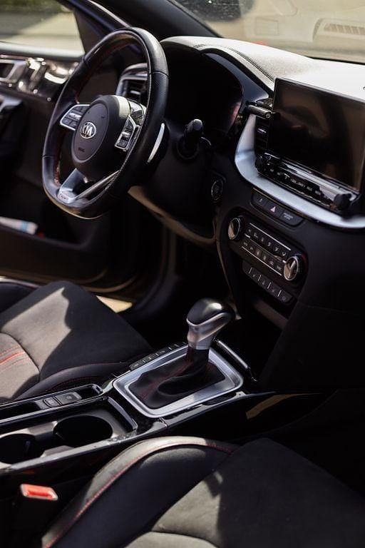 Gebraucht Kia ProCeed GT 204 PS (150 kW) 2021 Schwarz Kombi