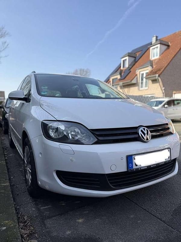 Gebraucht VW Golf VII Comfortline 80 PS (58 kW) 2013 Limousine