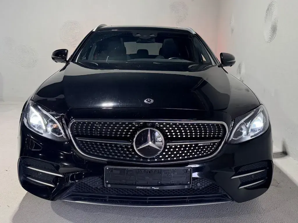 Gebraucht Mercedes E43 AMG AMG 401 PS (294 kW) 2018 Schwarz Limousine