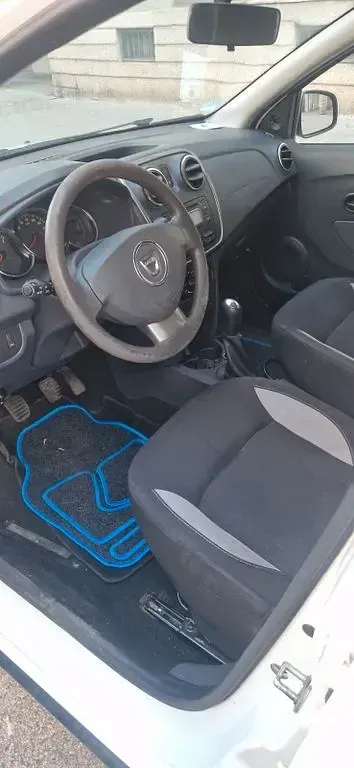 Gebraucht Dacia Sandero Prestige 90 PS (66 kW) 2016 Weiß Limousine