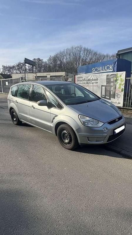 Gebraucht Ford S-MAX Trend 145 PS (106 kW) 2008 Van / Kleinbus