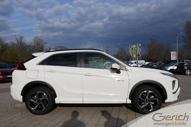 Gebraucht Mitsubishi Eclipse Cross Select 188 PS (138 kW) 2024 Andenweiß SUV