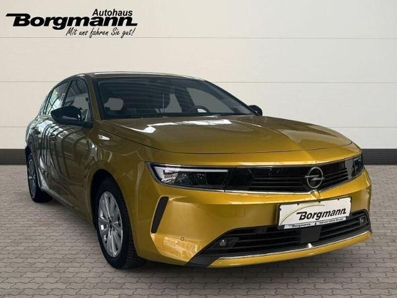 Gebraucht Opel Astra Edition 110 PS (80 kW) 2022 Gelb Limousine