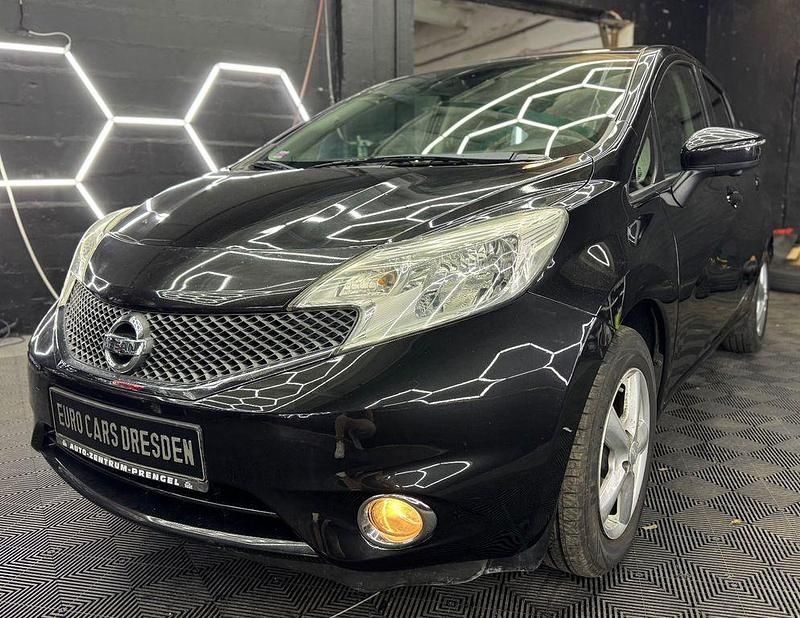 Gebraucht Nissan Note Acenta 80 PS (58 kW) 2015 Schwarz Kleinwagen