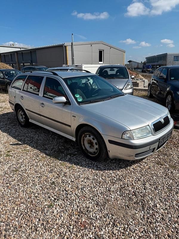 Gebraucht Skoda Octavia Style 116 PS (85 kW) 2004 Silber Kombi