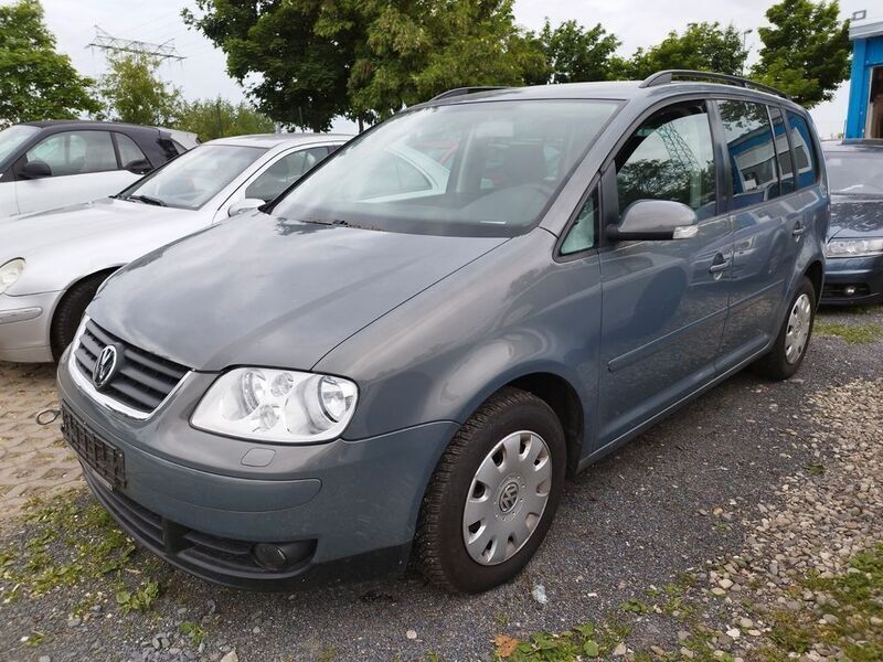 Schwarz Gebraucht 2004 VW Touran Van / Kleinbus | 1.400 € (Superpreis) - Bild 1/4
