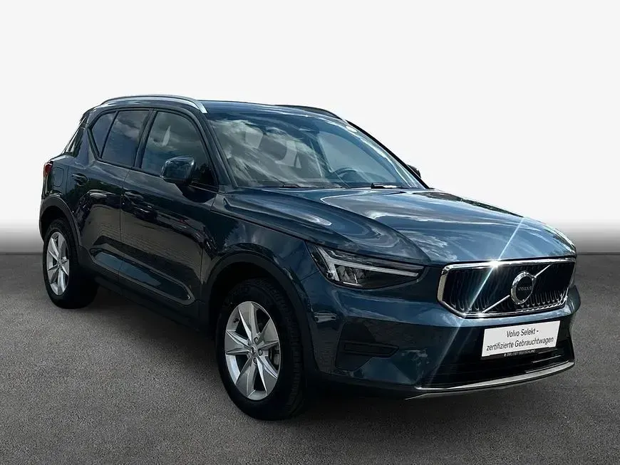 Gebraucht Volvo XC40 Core 163 PS (119 kW) 2025 Blau SUV