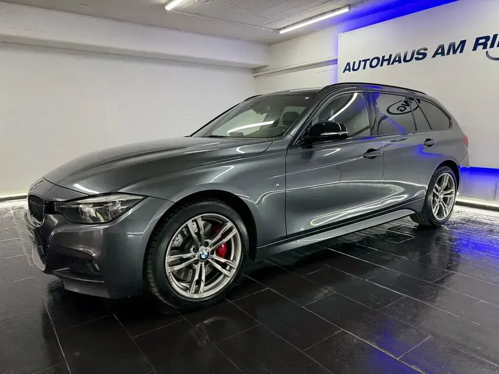 Gebraucht BMW 335 M Sport 313 PS (230 kW) 2019 Mineralgrau metallic Kombi