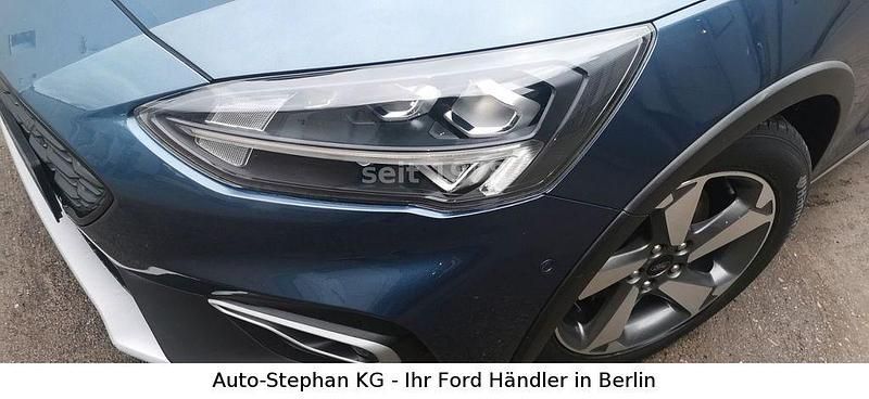 Second-hand Ford Focus Active 150 CP (110 kW) 2020 Albastru Berlinǎ