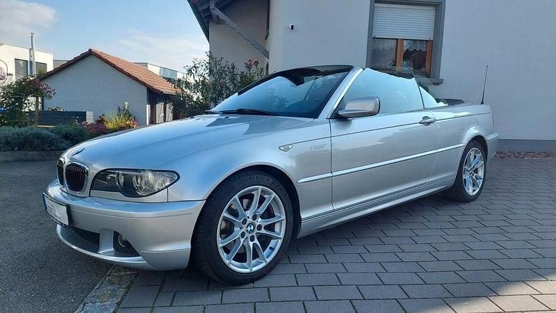 Silber Gebraucht 2003 BMW 320 Cabrio | 8.600 € (Fairer Preis) - Bild 1/4