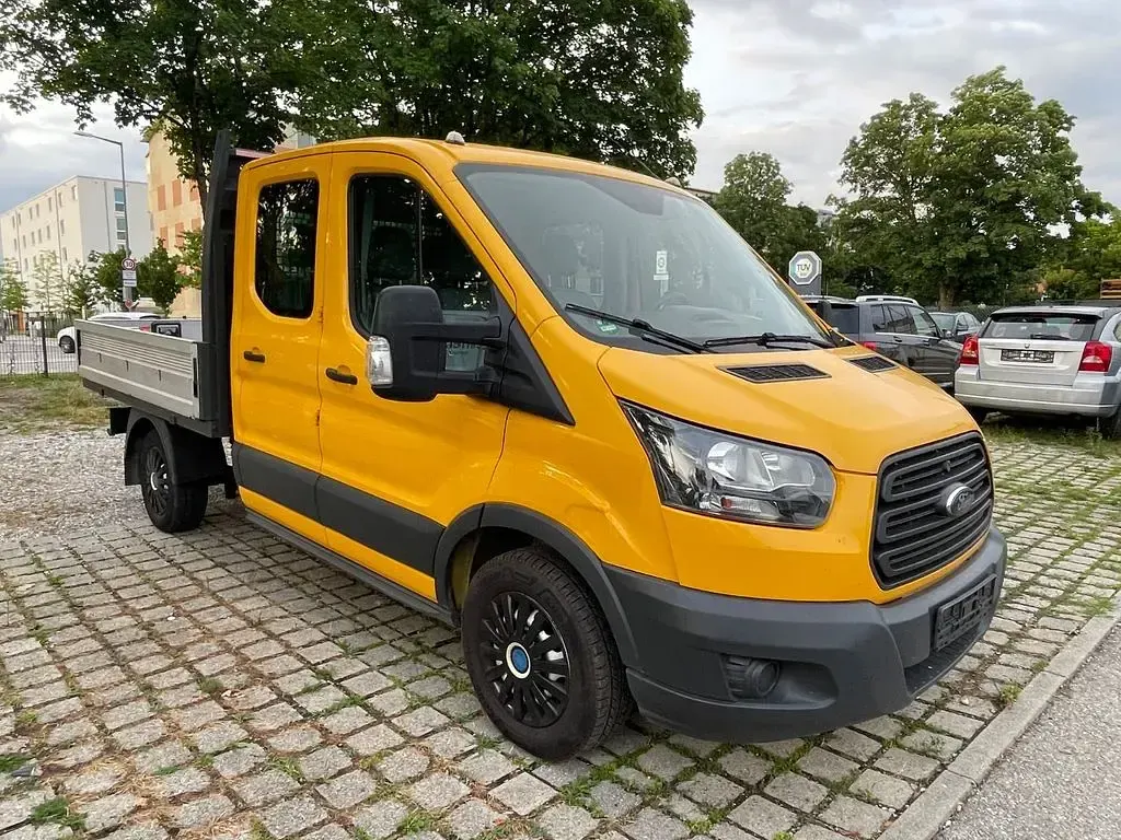 Usata Ford Transit 105 CV (77 kW) 2019 Giallo Monovolume