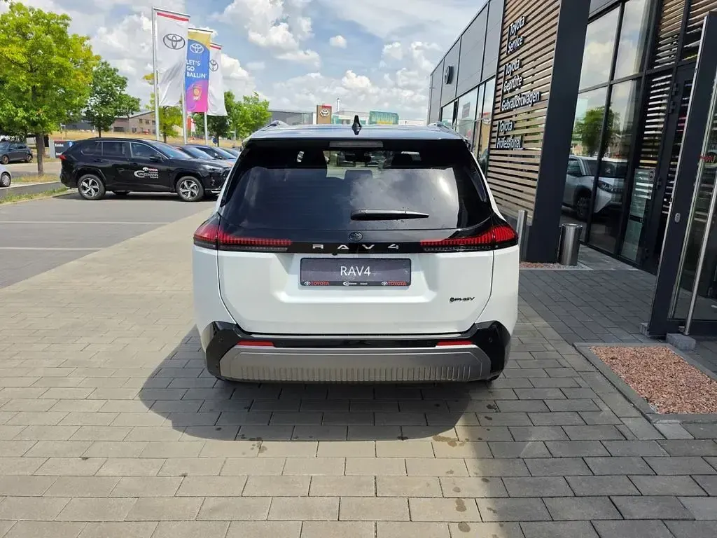 Neu Toyota RAV4 Style 272 PS (200 kW) 2026 Weiss SUV
