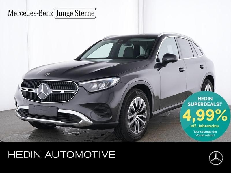 Schwarz Gebraucht 2024 Mercedes GLC220 Avantgarde Limousine | 51.870 € (Superpreis) - Bild 1/2