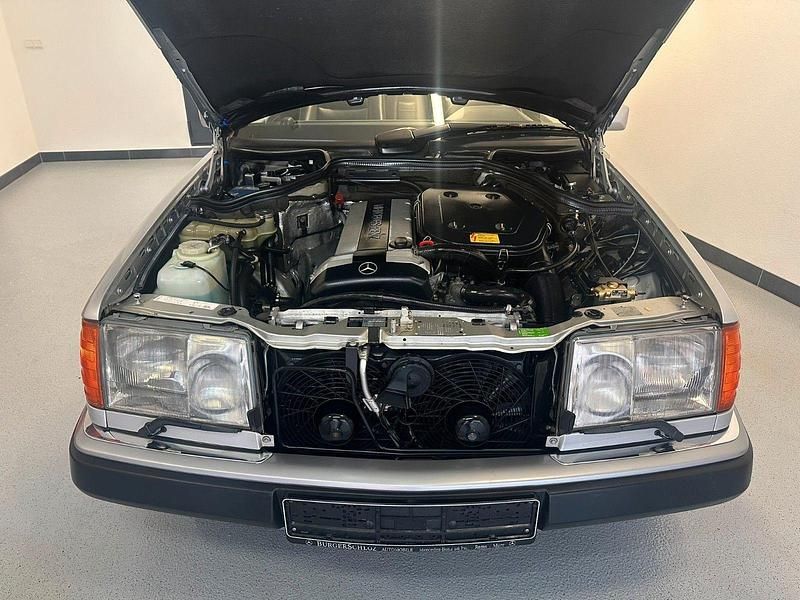 Gebraucht Mercedes 300 220 PS (161 kW) 1992 Silber Cabrio