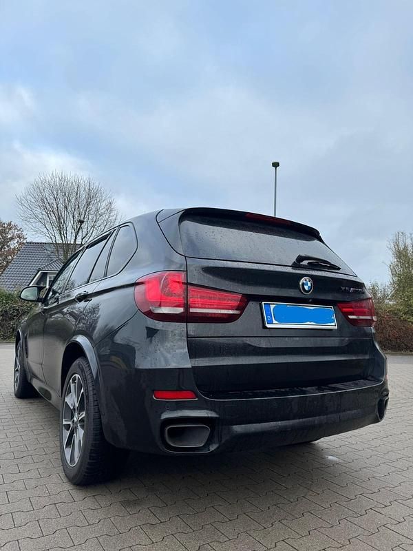 Gebraucht BMW X5 Performance 381 PS (280 kW) 2015 Schwarz SUV