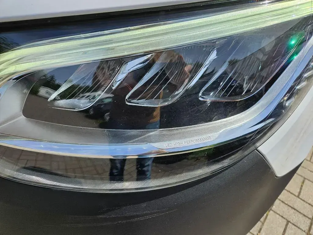 Gebraucht Mercedes Sprinter 170 PS (125 kW) 2024 Arktikweiss Van