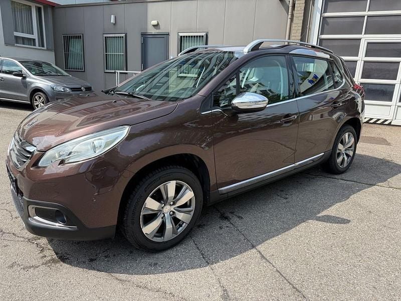 Braun Gebraucht 2014 Peugeot 2008 Allure SUV | 7.900 € (Fairer Preis) - Bild 1/4