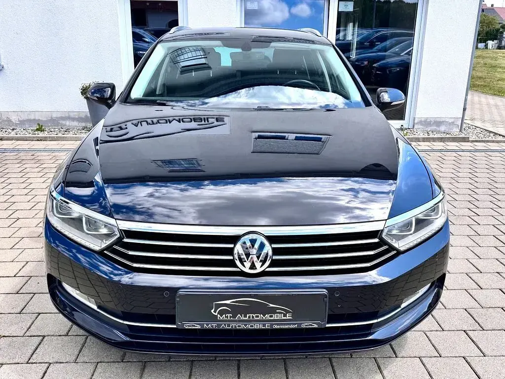Gebraucht VW Passat Comfortline 150 PS (110 kW) 2016 Schwarz Kombi