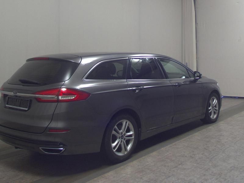 Gebraucht Ford Mondeo Titanium 190 PS (139 kW) 2020 Grau Kombi