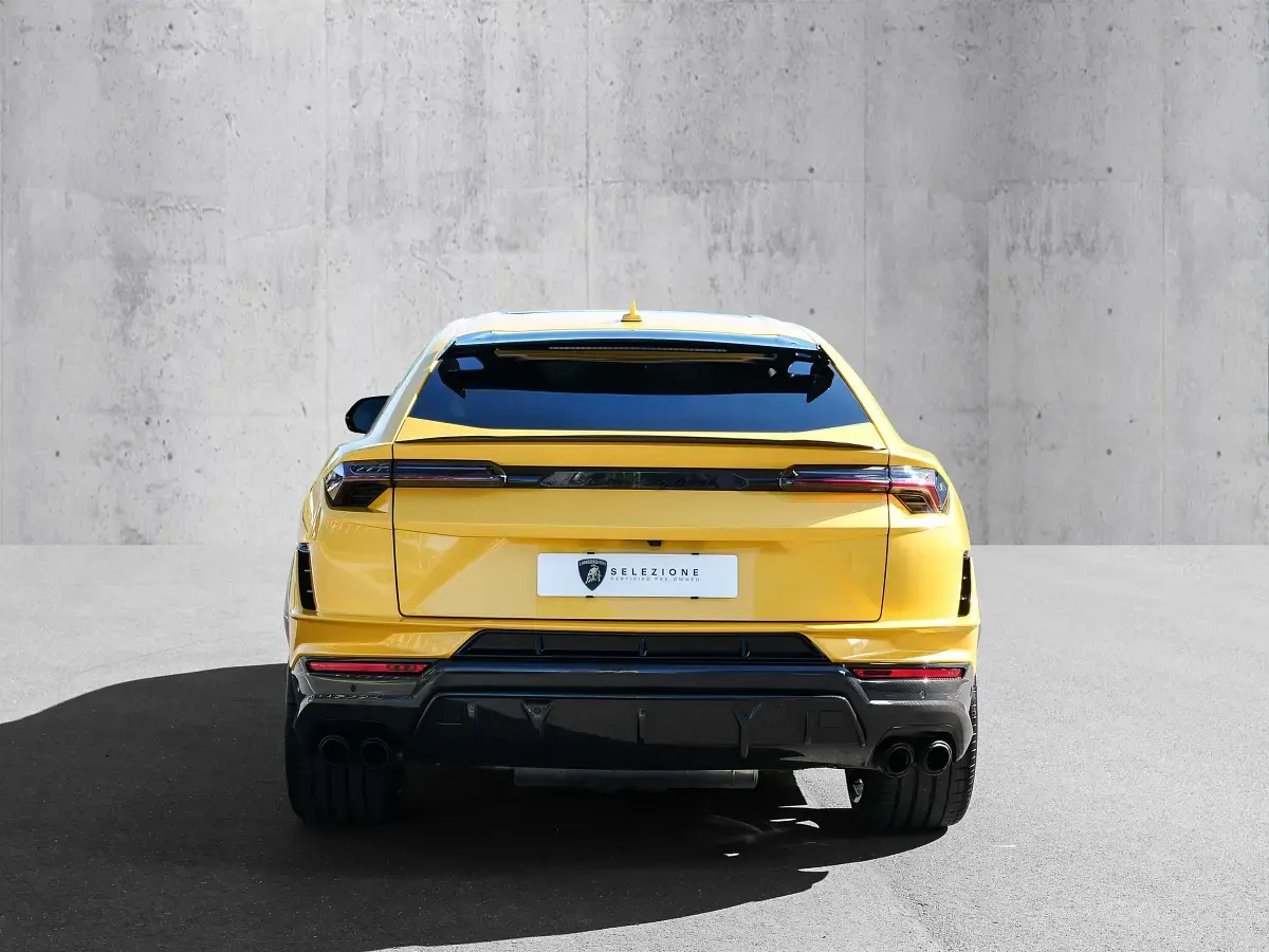 Second-hand Lamborghini Urus 666 CP (489 kW) 2026 Galben SUV