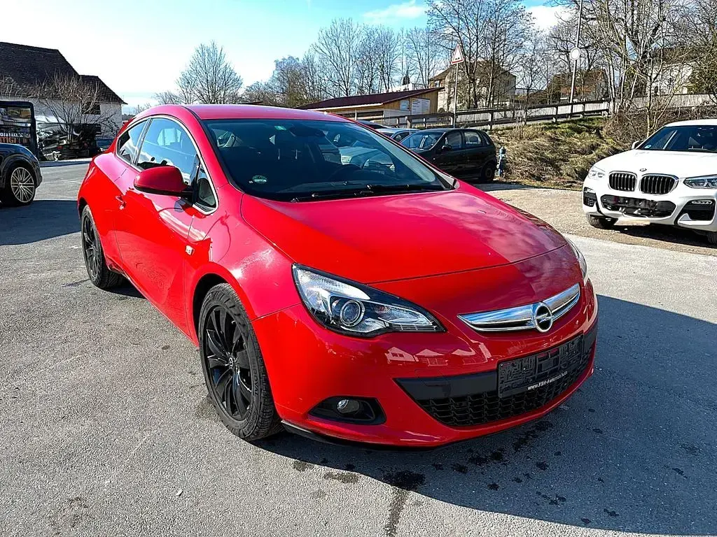 Gebraucht Opel Astra GTC Basis 136 PS (100 kW) 2016 Rot Coupé