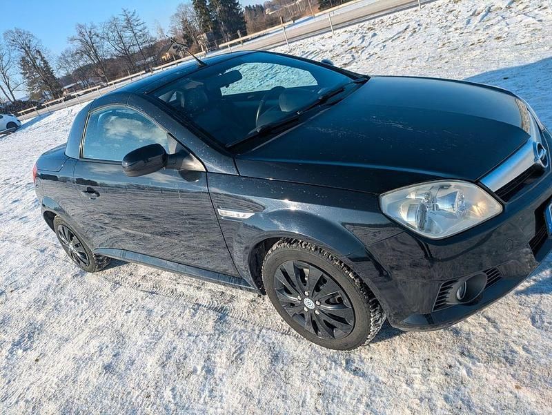 Gebraucht Opel Tigra Enjoy 125 PS (91 kW) 2007 Schwarz Cabrio