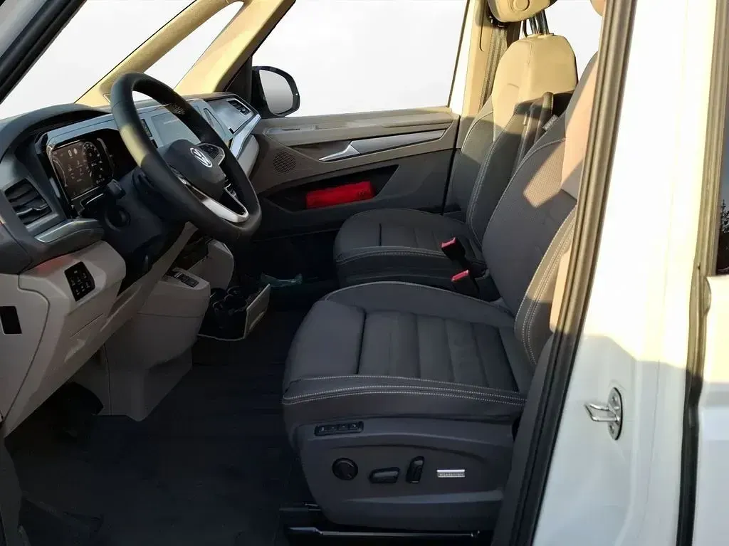 Neu VW Multivan Edition 150 PS (110 kW) 2026 Weiß Van / Kleinbus