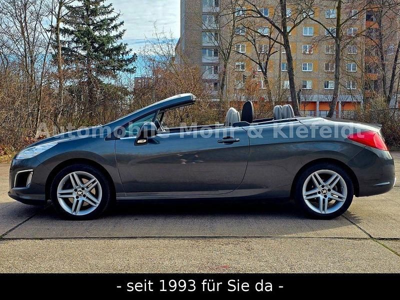 Gebraucht Peugeot 308 CC 156 PS (114 kW) 2012 Grau Cabrio