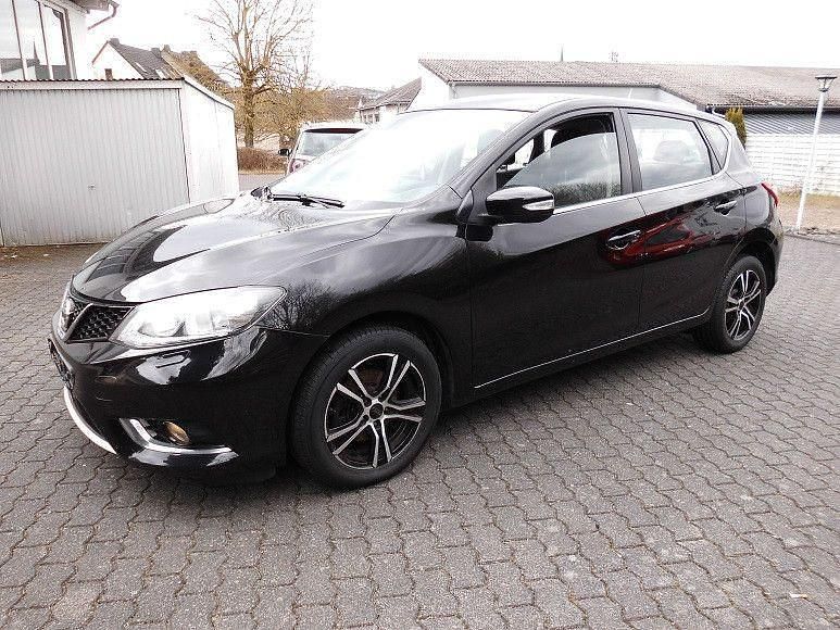 Gebraucht Nissan Pulsar Acenta 110 PS (80 kW) 2015 Schwarz Kleinwagen