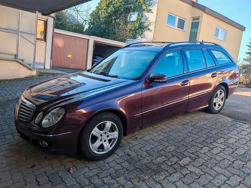 Gebraucht Mercedes E320 224 PS (164 kW) 2008 Andere farben Kombi