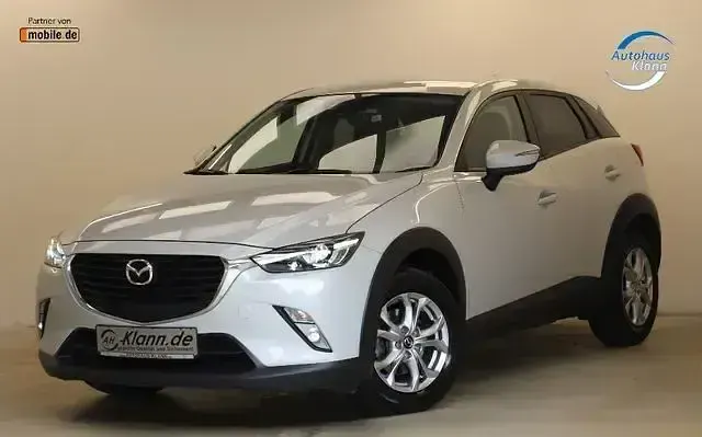 Używany Mazda CX-3 Exclusive-Line 150 KM (110 kW) 2017 Biały SUV